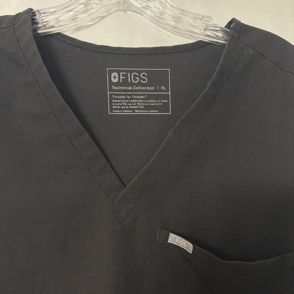 FIGS Women's Catarina One Pocket Scrub Top Size XL Black Technical Collection - Picture 2 of 4